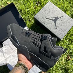 Jordan 4 Black Cat*12& 13 MEN*