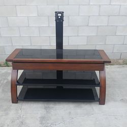 Tv stand 65"