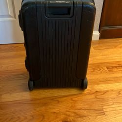 Samsonite Profile II Hard Sided Rolling Carry On