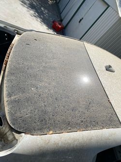 Q50 REAR WINDOW