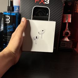 AirPods pro 2nd Generation with MagSafe Charging Case