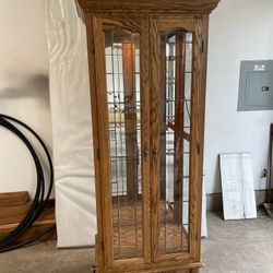 Beautiful Solid Oak Curio Cabinet with Glass Shelves & Lighting