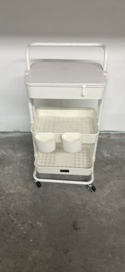 Rolling plastic kitchen basket