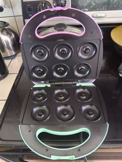 Donuts maker