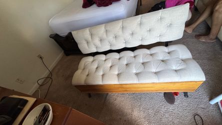 Tufted Upholstered Bench with Wood Base