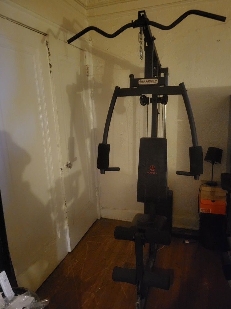 Weight Bench