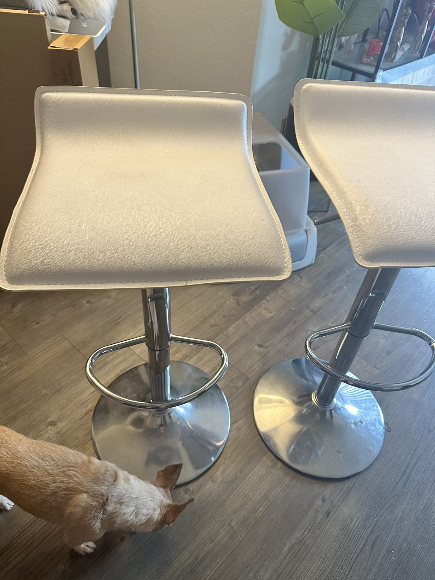White Bar Stools For Sale