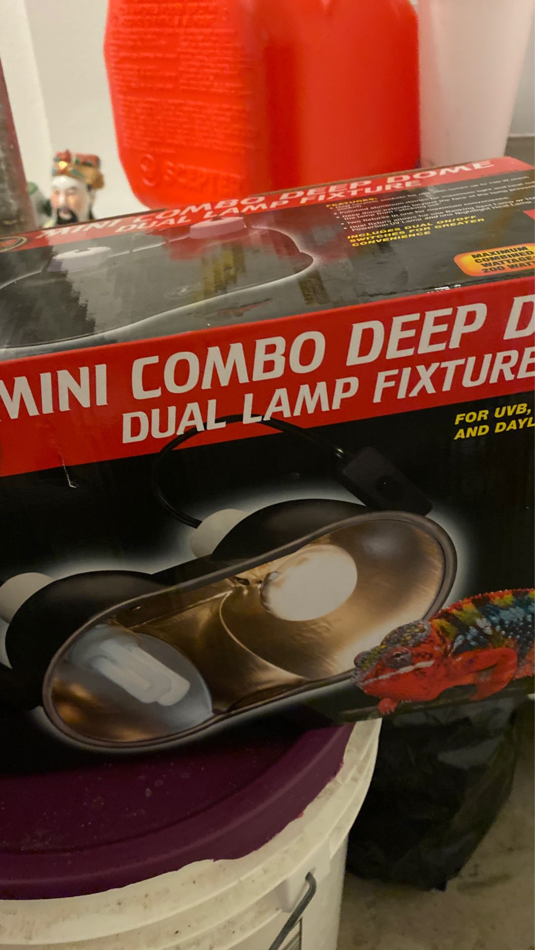 Reptile lamp