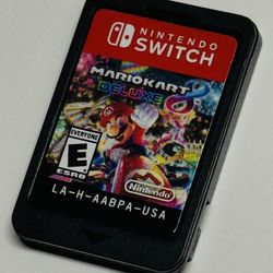 Mario Kart 8 Deluxe - Nintendo Switch - Game Only Tested/Works Adult Owned J881
