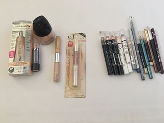 Makeup bundle: Concealer, eye pencils, lip gloss etc Take all for 5.00