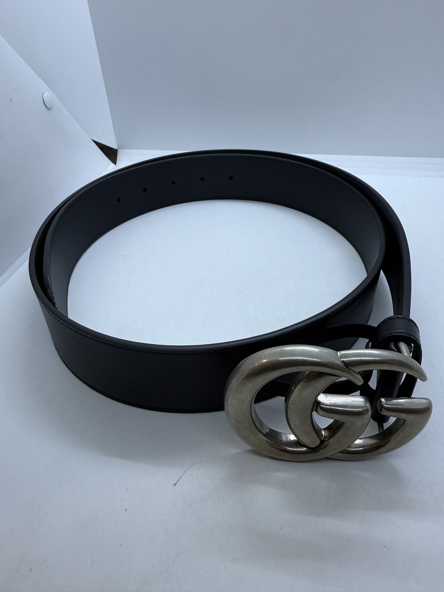 Calfskin Double G Reversible Belt 85 34 Black Cocoa Gucci Textured Dollar Calfskin Double G 40mm Belt 85 34 Dark  main image 3