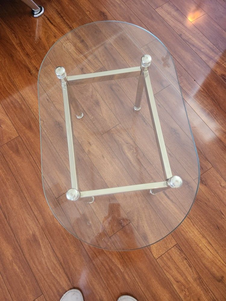 Cute Glass End Table. 