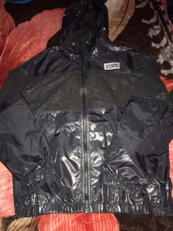 VS PINK WINDBREAKER