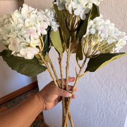 5Pcs Realistic Blue Hydrangea Artificial Flowers with Stems 24 Inch Lifelike Faux Hydrangeas Flower Large