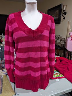 Red And Pink V Neck Knitted Sweater