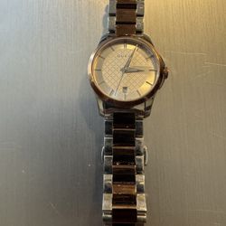 Authentic Women’s Gucci watch 