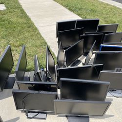Assortment Of Computer Monitors 