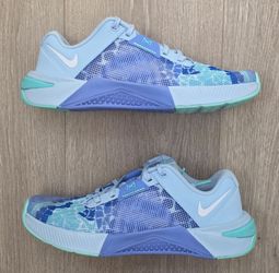 Nike Metcon 10 AMP Training Workout Gym Shoes HQ2621-400 Women's Size 7 New MSRP $165