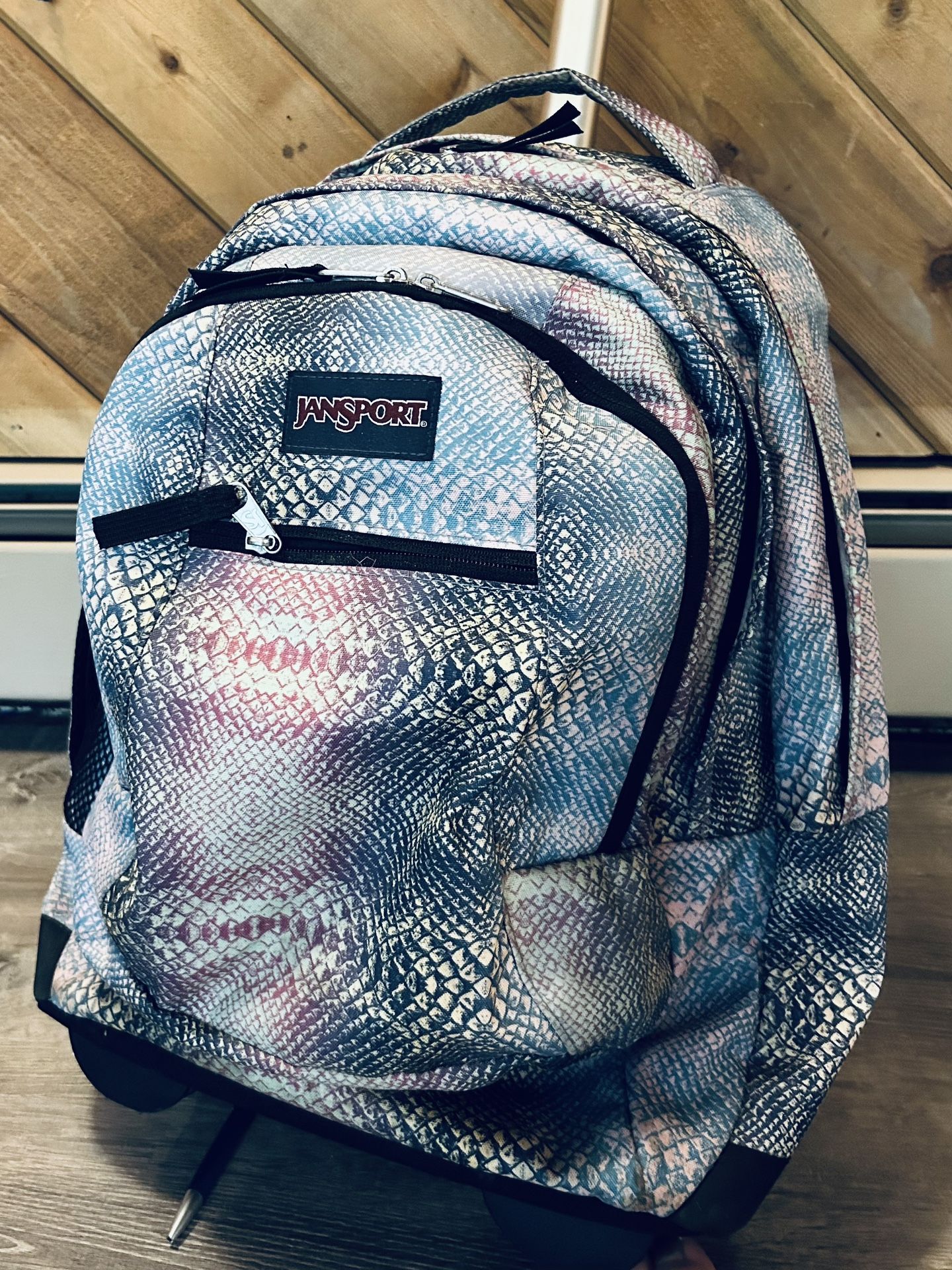 JanSport Driver 8 Prisma Python One Size