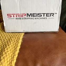 Strip meister wire stripping tool