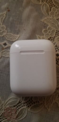 Charging case for Airpods