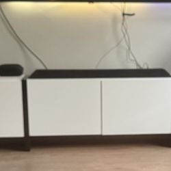 Cabinet/ Tv Stand