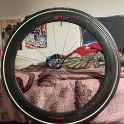 Full Carbon 440 Zipp 
