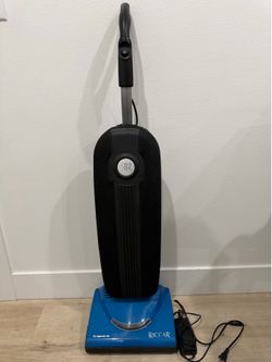 Riccar SupraLite R10CV.6 Cordless Upright Vacuum With Charger Works Great