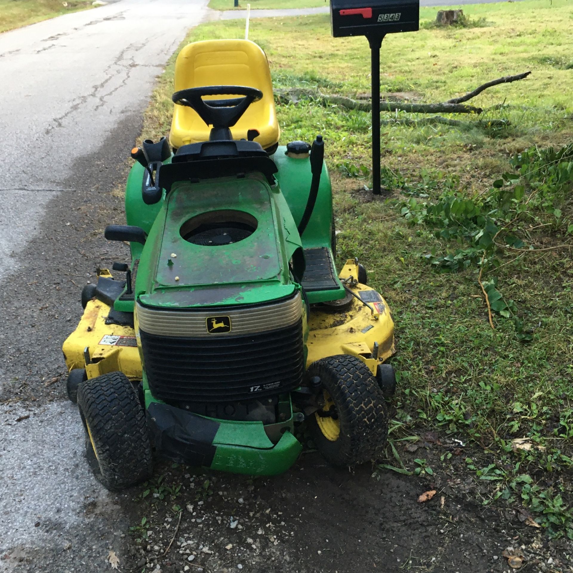 Riding Lawn Mower For Scrap Or Repair for Sale in Indianapolis, IN
