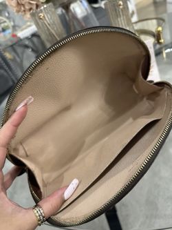 Louis Vuitton Large Make Up Pouch for Sale in South Gate, CA