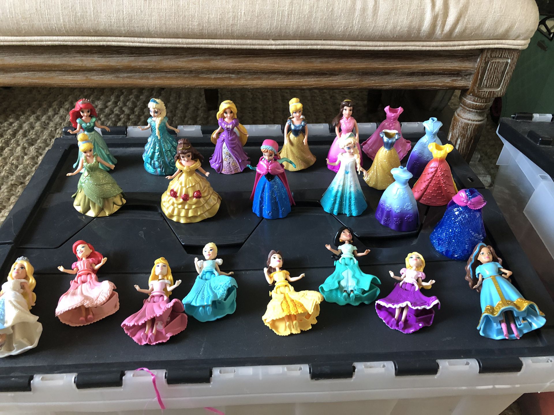 Disney Princess Magic Clip Dolls
