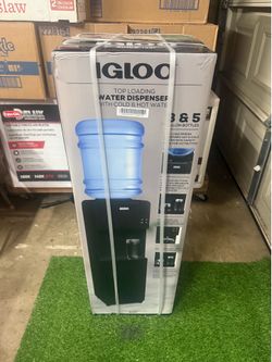 Igloo Top Loading Water Tower Hot-Cold