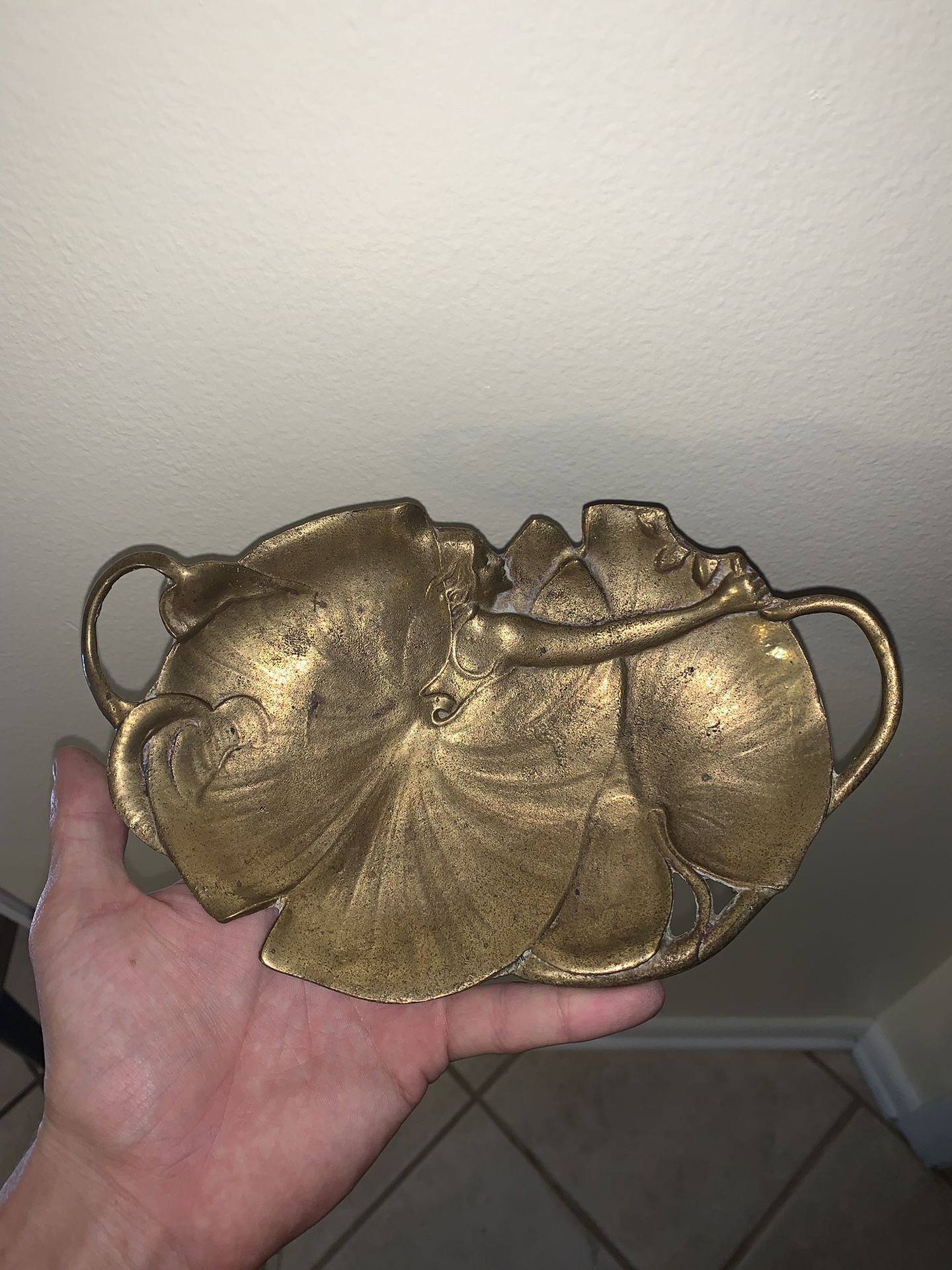 Antique 1930’s Maiden Lily Tray