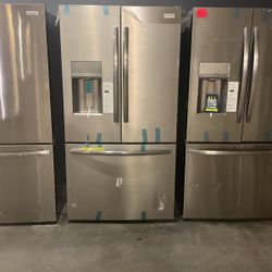 NEW FRIGIDAIRE GALLERY BOTTOM FREEZER REFRIGERATOR‼️‼️