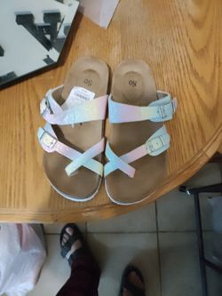 Sandals Size 2 Girls