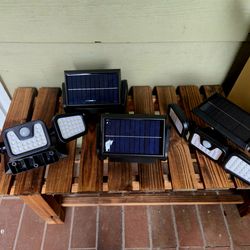 4 pack 3-Head Solar Motion Sensor Security Light NEW