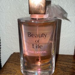 Pink crystal perfume