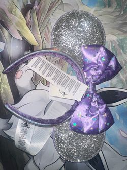 Tomorrow land Disney parks Minnie ears