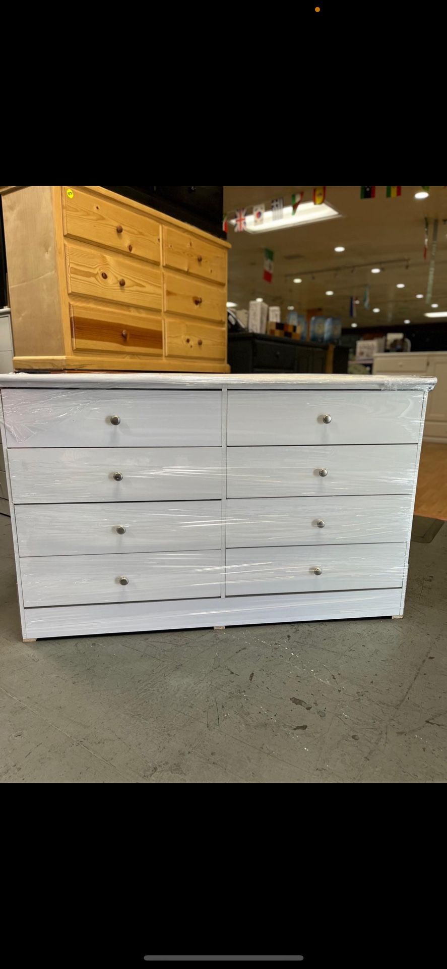 New 8 Drawer Dresser