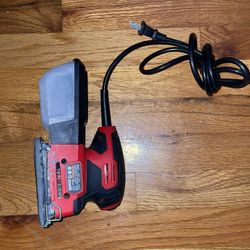 Bauer 2.8 Amp, 5-inch Random Orbital Palm Sander (corded)