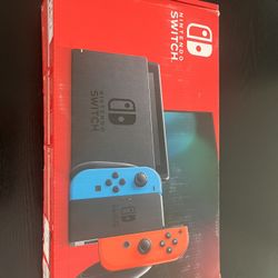 Nintendo Switch 
