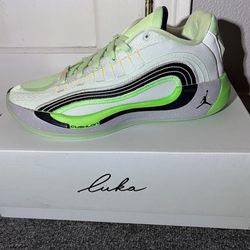 Jordan Luka 4