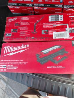 Boom Light M18 Milwaukee Magnetic Flashlight