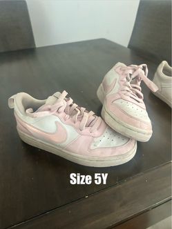 Girls shoes
