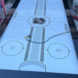 Hockey table game