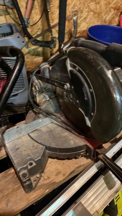 Ten inch compound miter saw