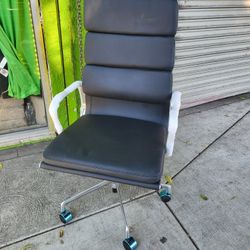 Ergonomic Black Leather Office Chair