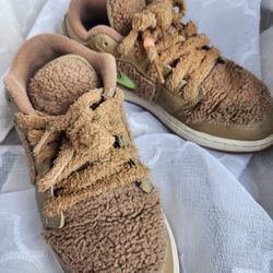 Jordan Youth 1 Low UTL GS DO2233 264 Teddy Bear Size 4Y