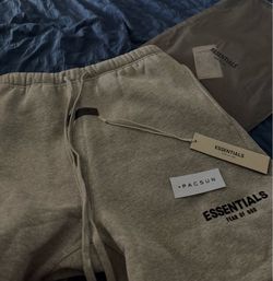essential shorts S