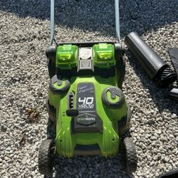 Greenworks 40V 20" Twin Blade Mower, 4.0Ah + 2.0Ah Battery